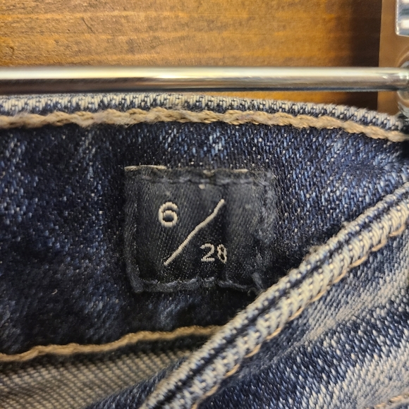 Lucky Brand Jeans - Picture 7 of 7
